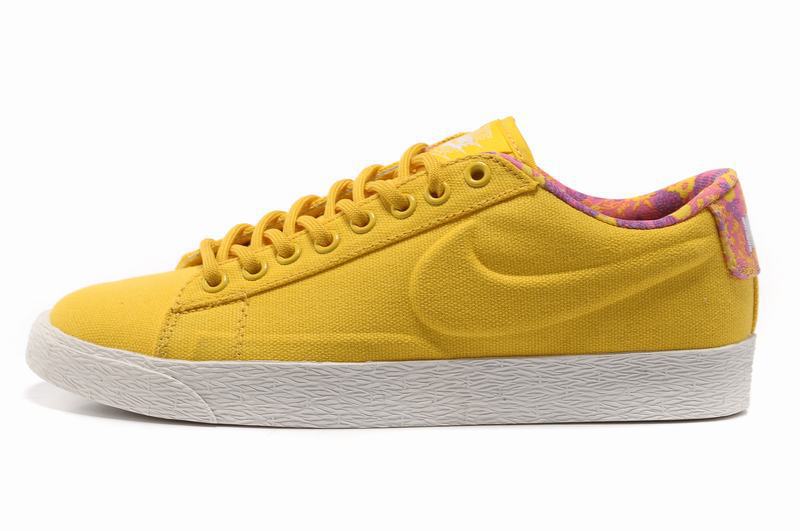 Chaussure Nike Blazer Jaune Pour Femme